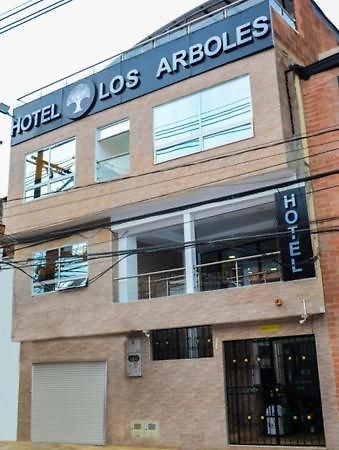 Casa Hotel Los Arboles Bello Exterior foto